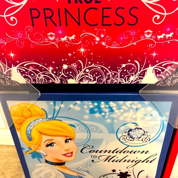 Brand New Disney Princesses Wall Frame Large - Picture 5 of 6
